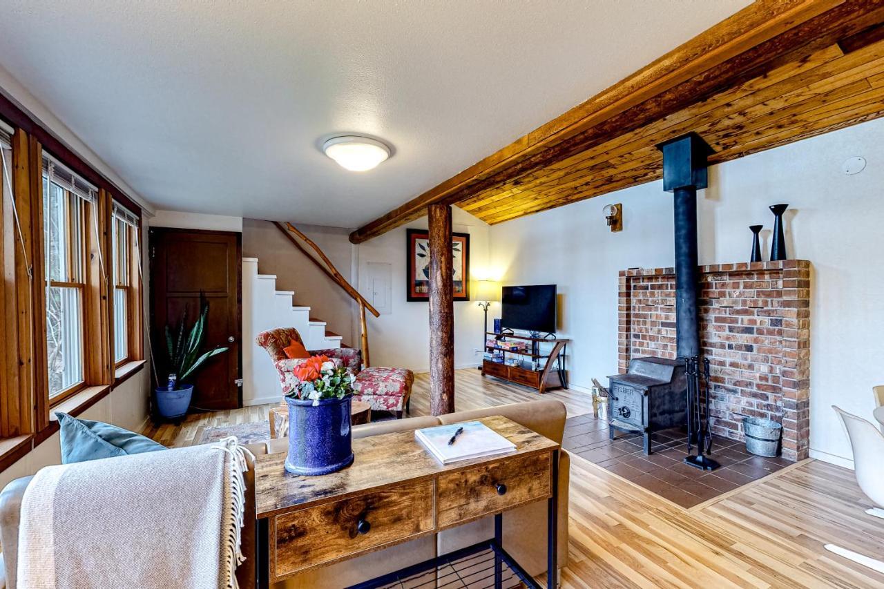 Seabeck Cottage On Hood Canal Екстер'єр фото